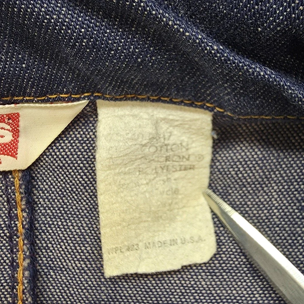 Vintage Levi's Denim Jean Chore Jacket Men's Medium Button Up Orange Tab Pockets - Picture 8 of 16